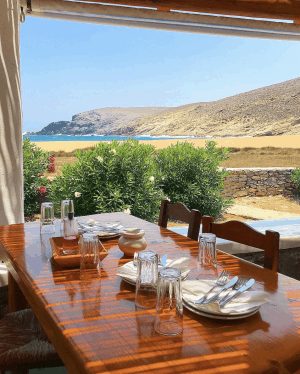 fokos taverna mykonos greece