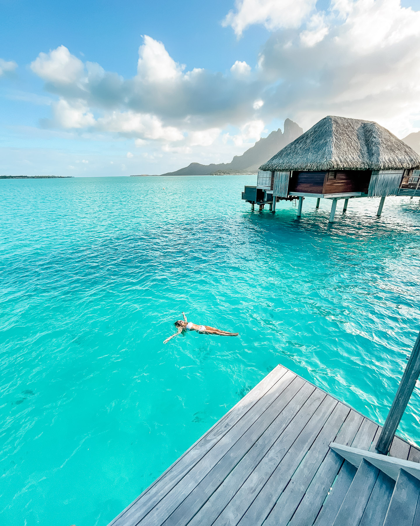 Four Seasons Bora Bora vs. St. Regis Bora Bora