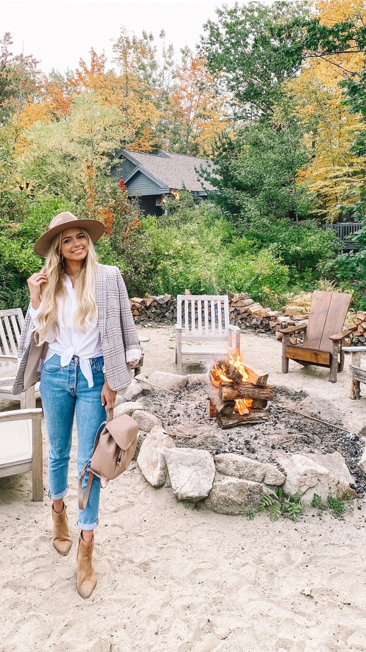 What To Wear With Straight Leg Jeans
