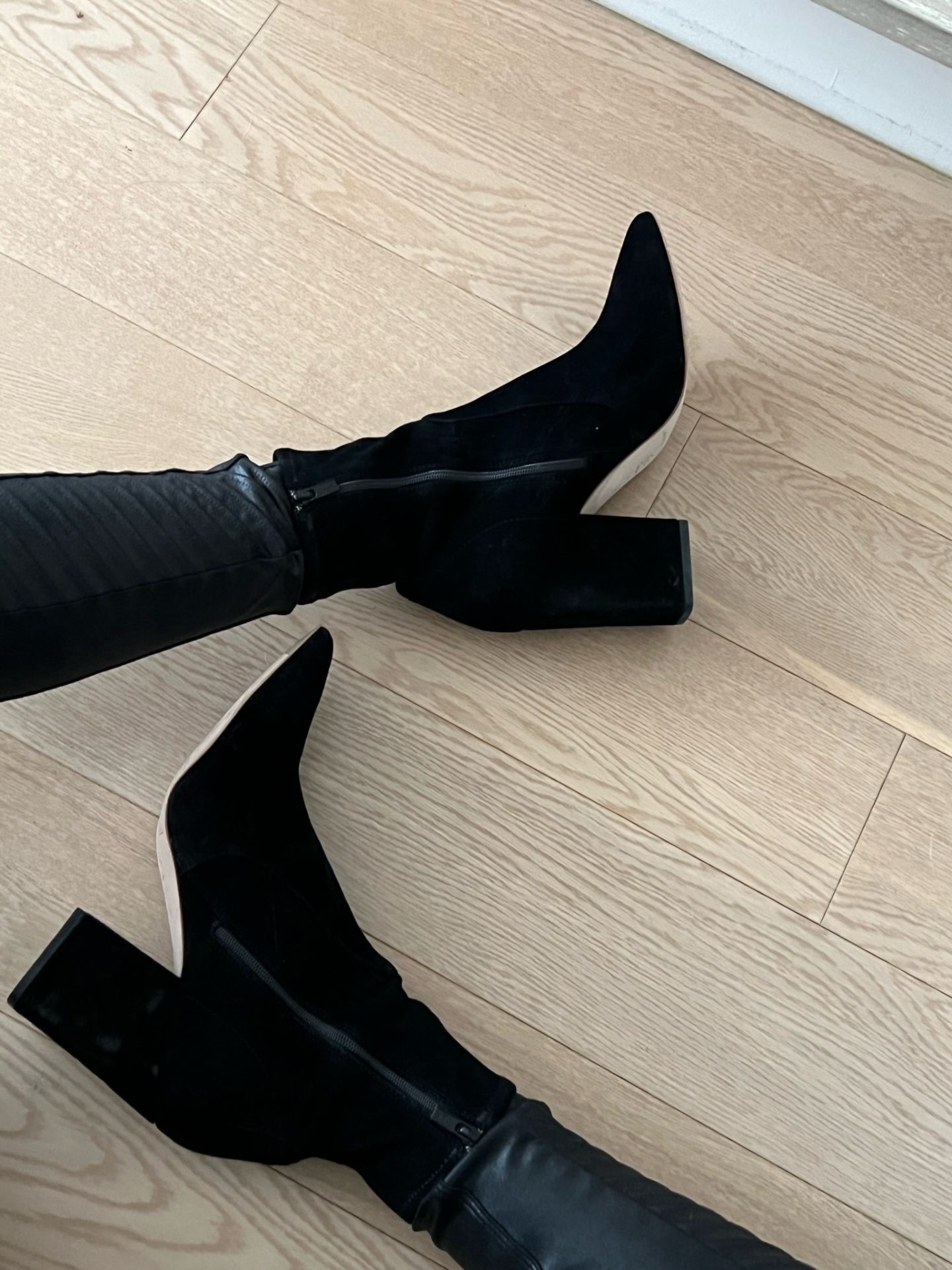 How to Wear Ankle Boots with faux leather leggings