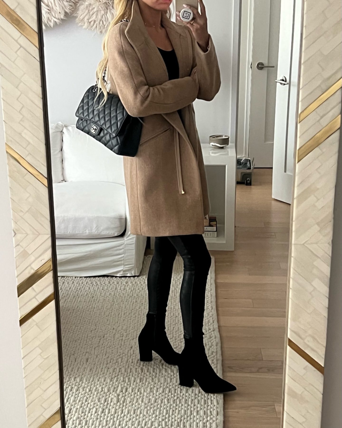 How to Wear Ankle Boots with leggings