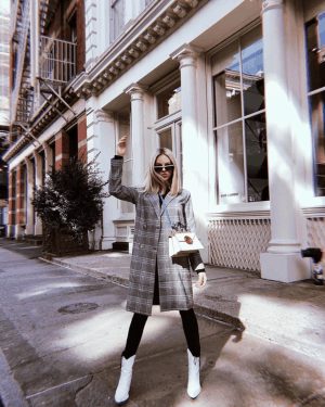 what to wear with black jeans
