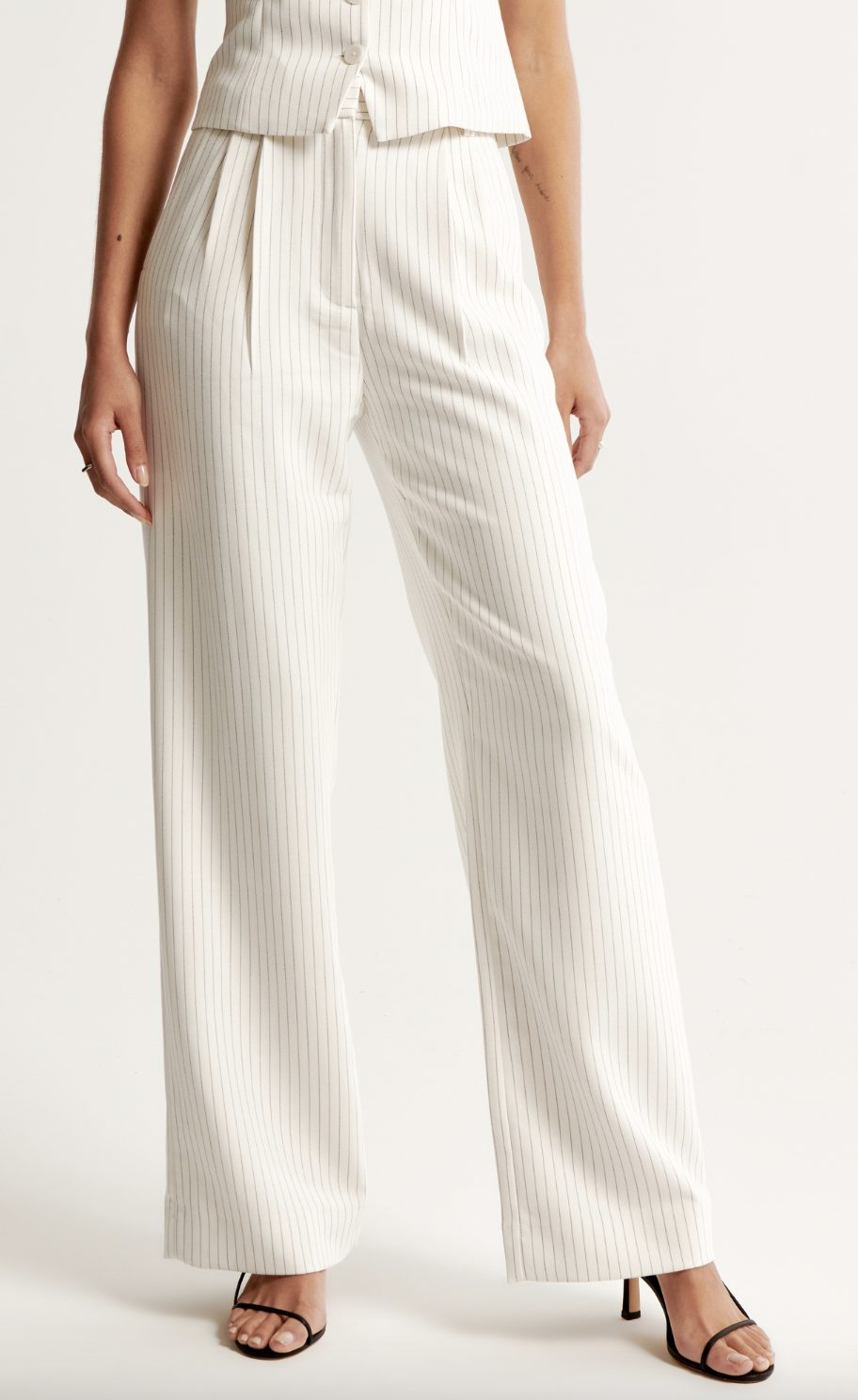 Abercrombie Sloane Tailored Pant | Comfortable Work Pants for Women