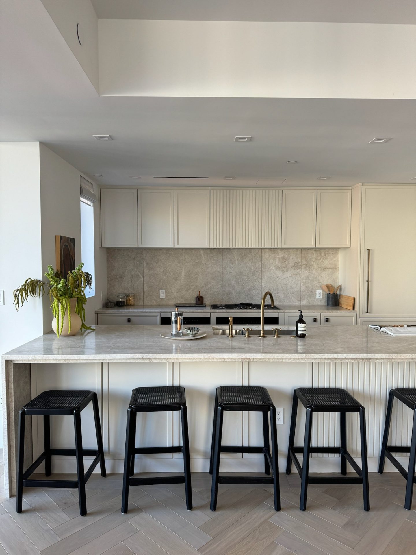 The Harper kitchen island design