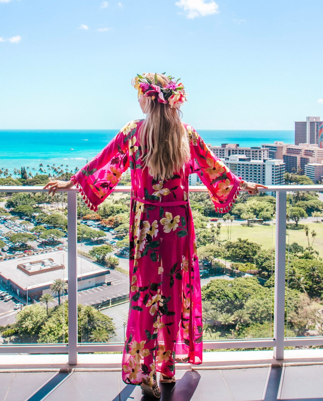 what to wear in hawaii - Comfy Kimono
